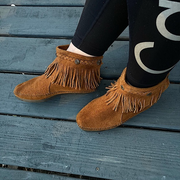 Genuine Minnetonka booties - Picture 2 of 8